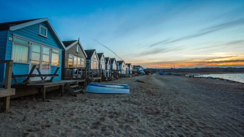 five beach cottages