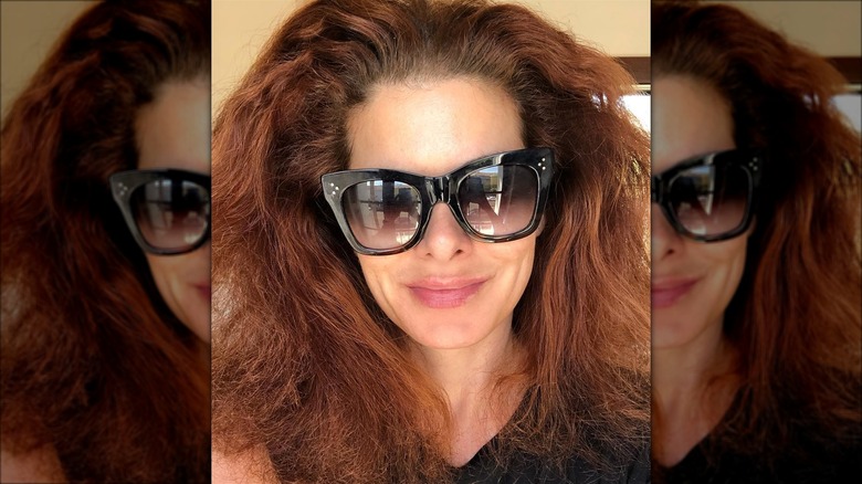 Debra Messing with natural hair