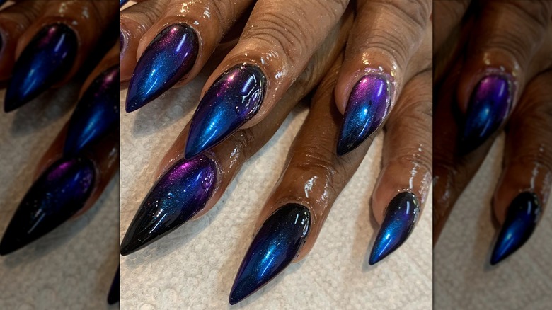 Dark iridescent claws