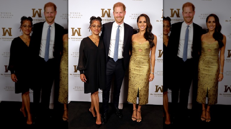 Meghan Markle gold dress