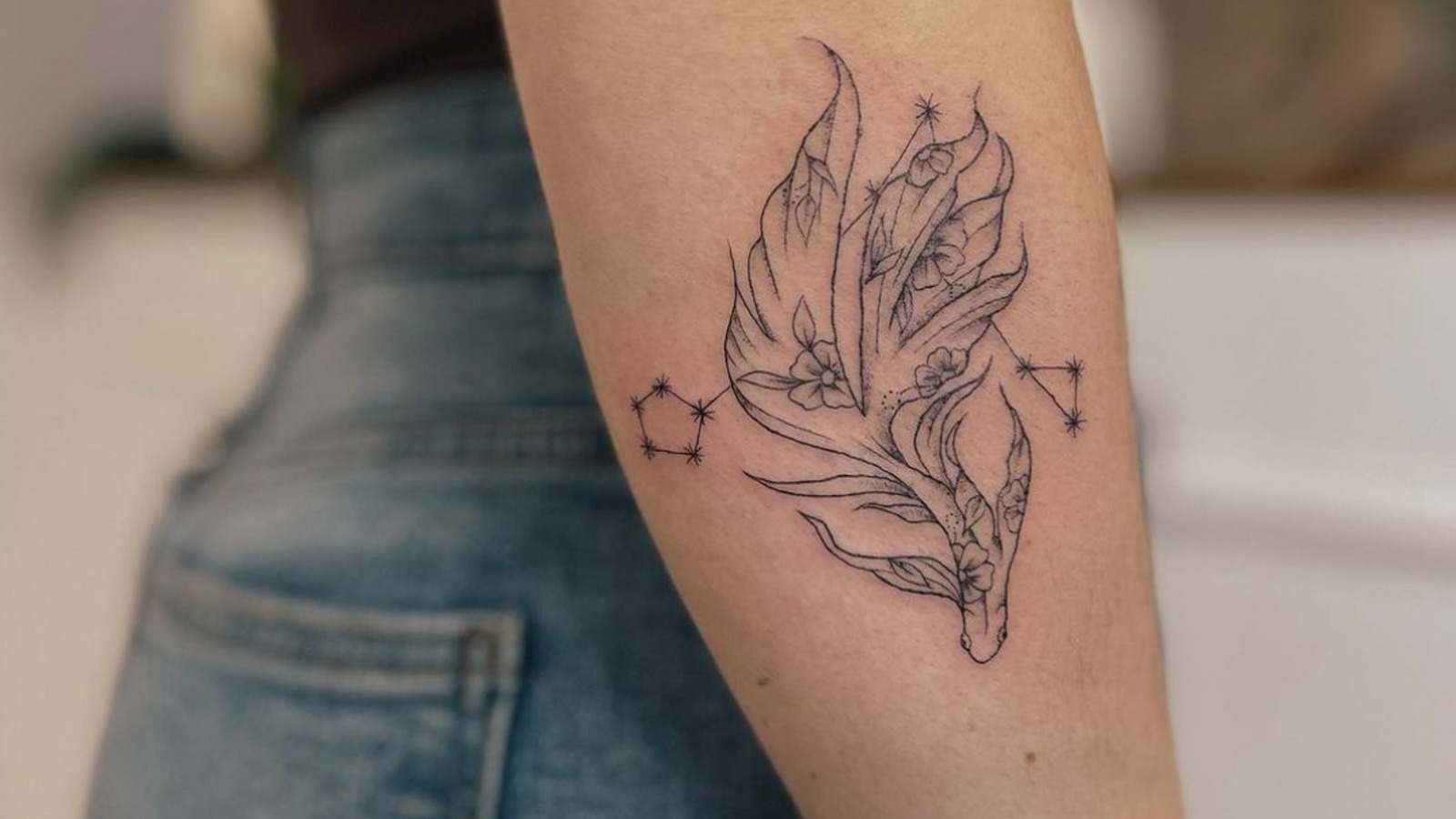 17 Pisces Tattoos That Reflect the Zodiac Signs Traits  CafeMomcom