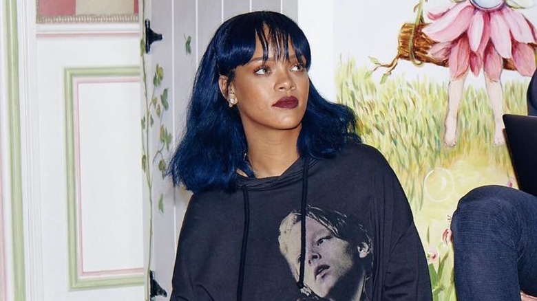 Rihanna with blue hair