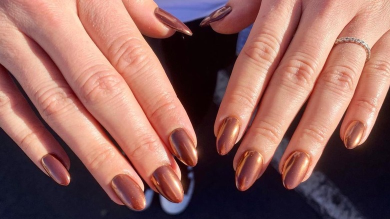 Copper chrome manicure