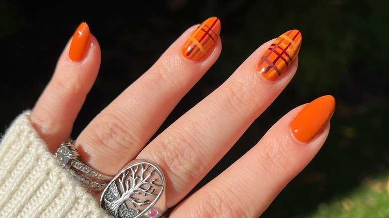 Orange plaid manicure