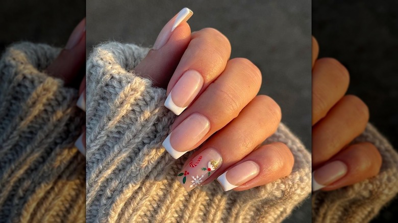 Christmas French manicure