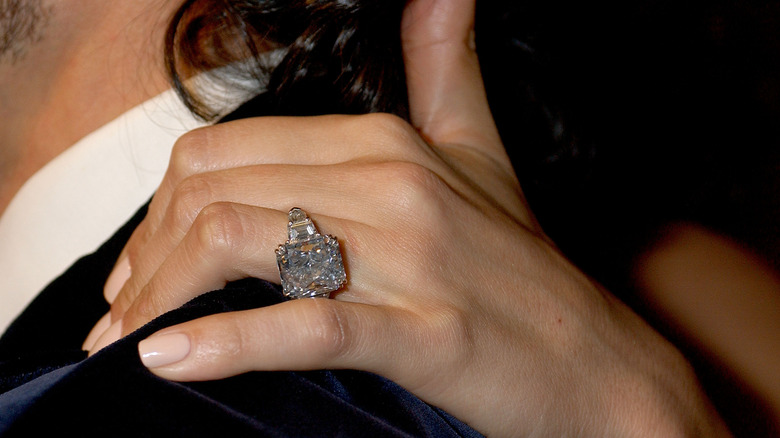 Jennifer Lopez's engagement ring 