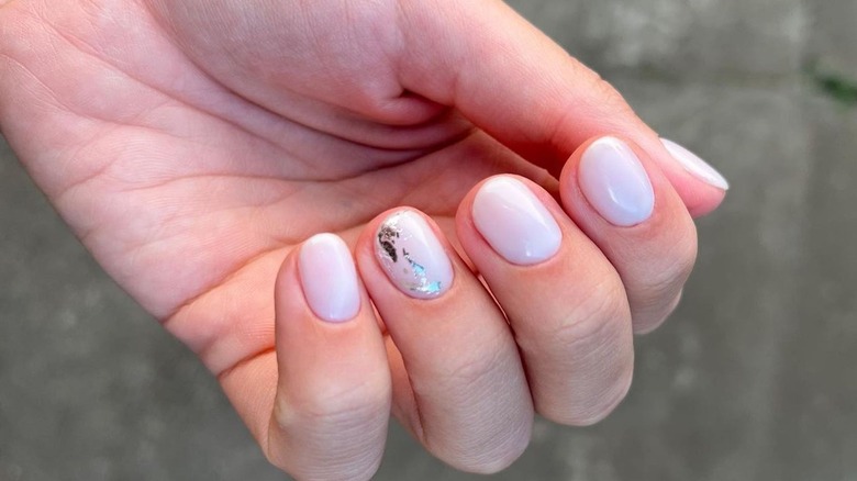 Amazon.com: Fall Short Press on Nails French Tip Fake Nails Medium Length  Hand-Painted Short Nails Glossy Nude with Leaves Designs Acrylic Nails  Brown Nail Tips Full Cover Glue on Nails for Women