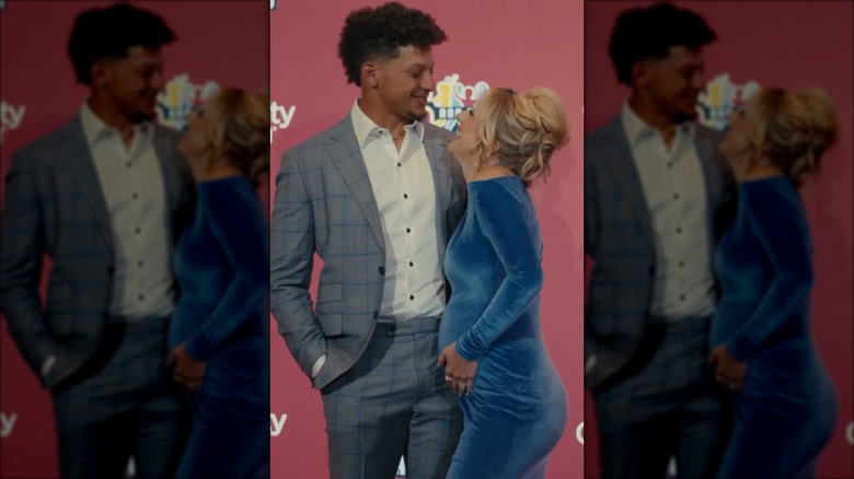 Pregnant Brittany Mahomes on the red carpet with Patrick Mahomes