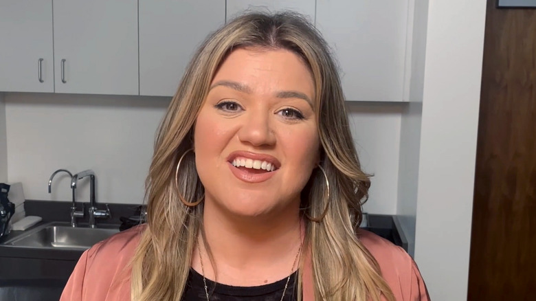 Kelly Clarkson at a virtual appearance