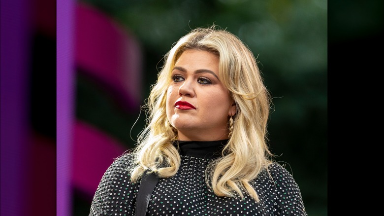 Kelly Clarkson at an event