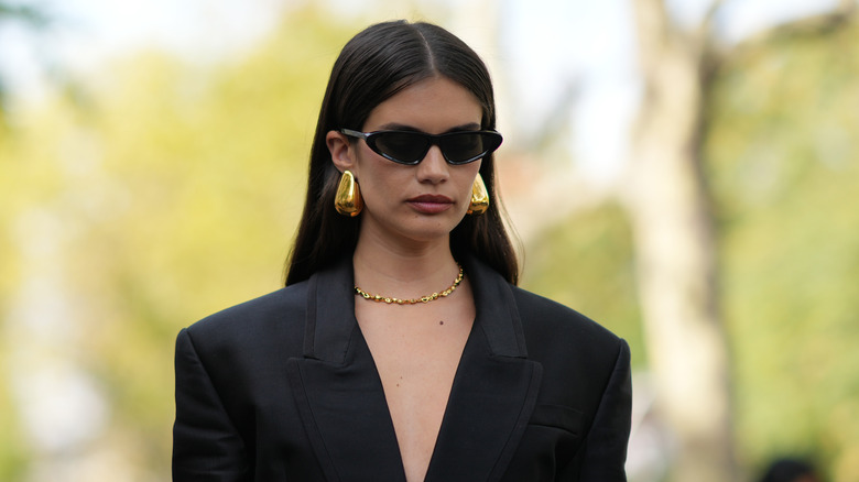 Why Bigger Seems To Be Better For Jewelry In 2023