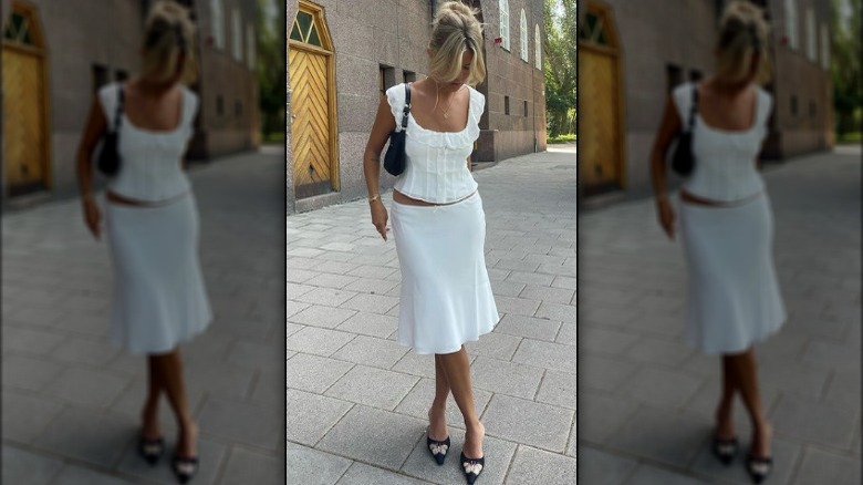 Midi skirt all-white summer outfit