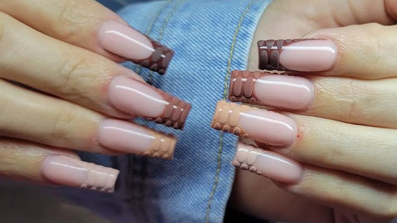 Textured latte nails