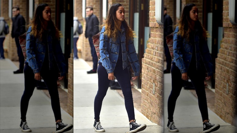 Malia Obama photographed walking in New York City in 2017