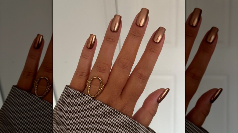Bronze nails