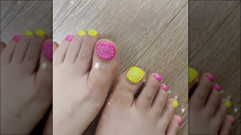 Neon textured nails