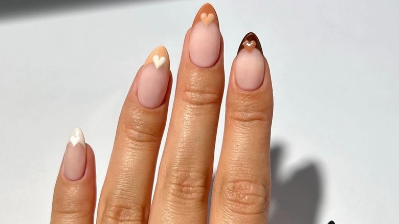 Neutral shaded French manicure