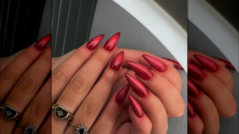 Ombre red nails