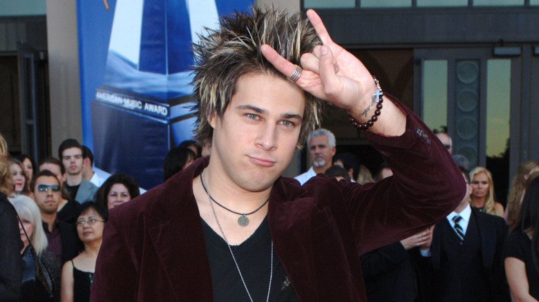 Ryan Cabrera at the 2005 American Music Awards