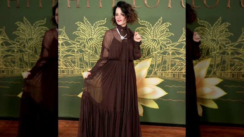 Parker Posey at LA White Lotus premiere