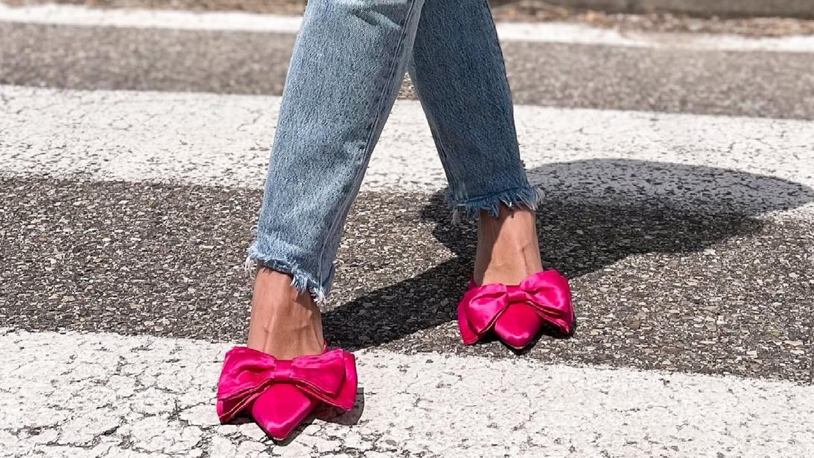 Pointed-Toe Pumps Are Having A Triumphant Fashion Comeback