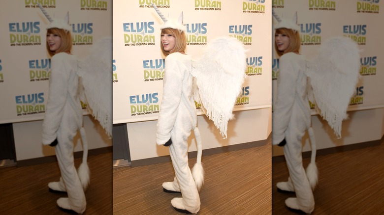 Taylor Swift's Best Halloween Costumes From Comfy To Comic Book - Women