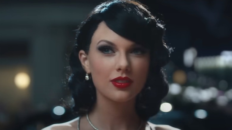 Taylor Swift with dark hair