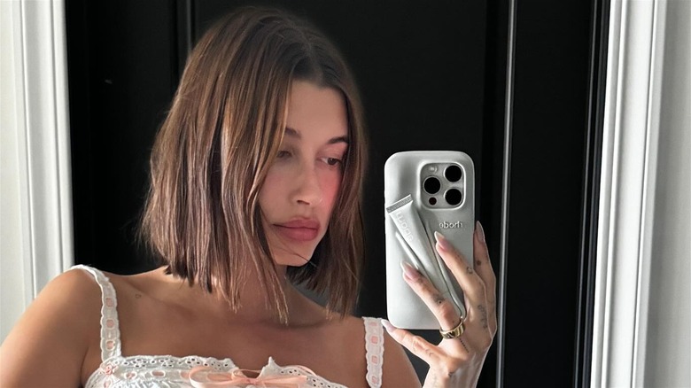 Hailey Bieber with a bob