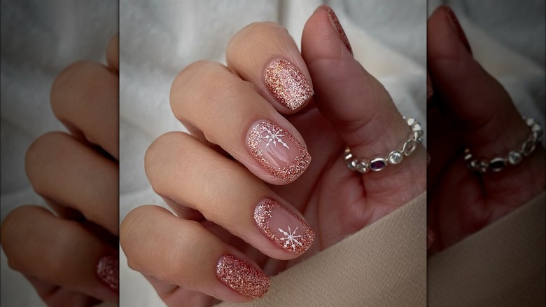 Rose gold winter manicure