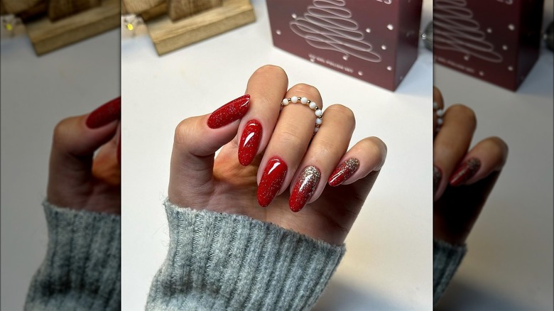 Red glitter manicure