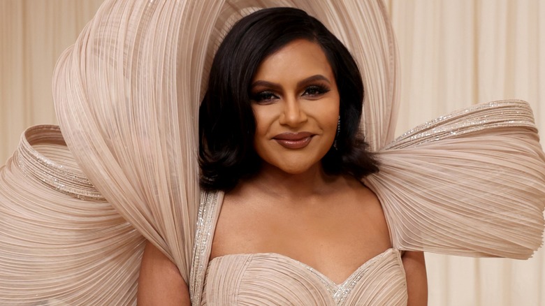 Mindy Kaling smiling