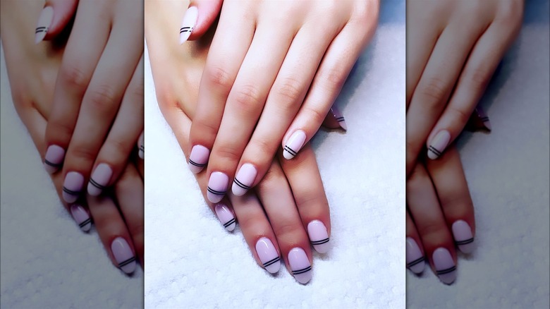 Double line floating French manicure