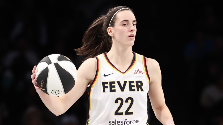 Caitlin Clark playing for Indiana Fever