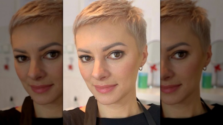 Luminescent blonde pixie cut