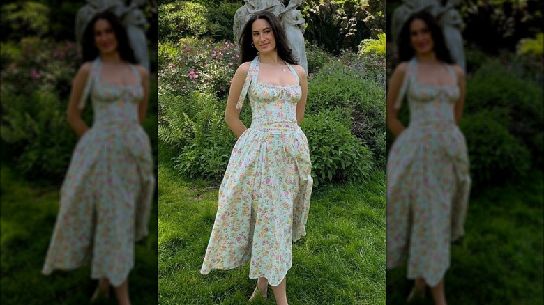 Woman on Instagram in a milkmaid dress 