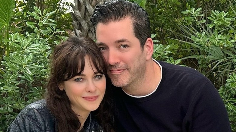 Zooey Deschanel and Jonathan Scott