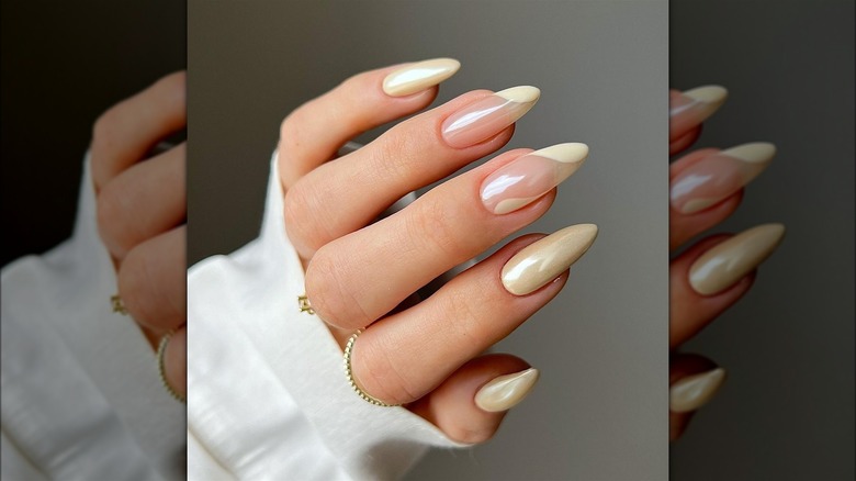 Vanilla chrome nails design