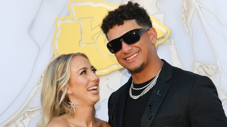 Brittany Mahomes looking at Patrick Mahomes